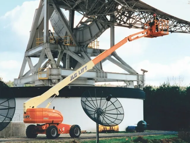 Телескопический подъемник JLG 660SJ