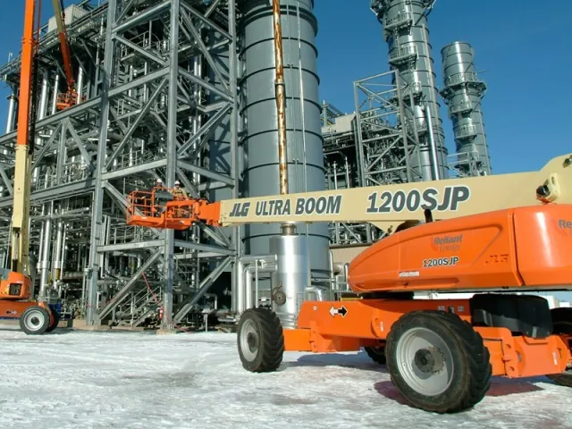 Телескопический подъемник JLG 1200SJP