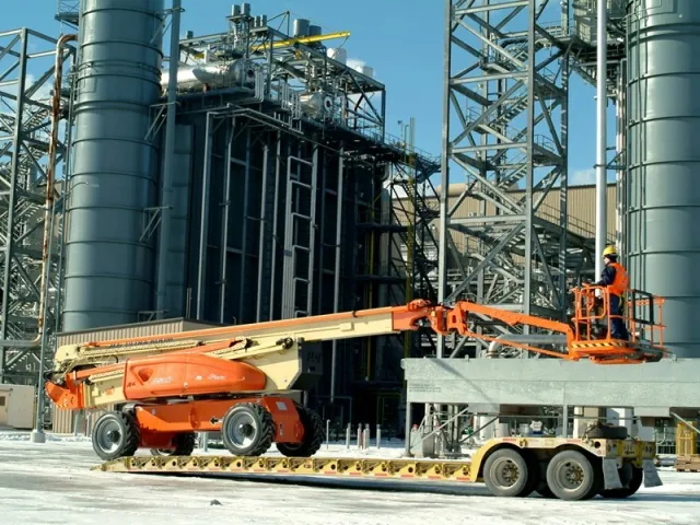 Самоходный коленчатый подъемник JLG 1250AJP