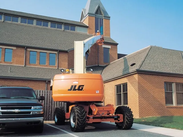 Телескопический подъемник JLG 800S